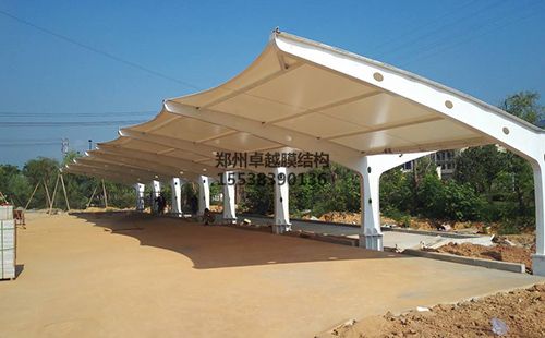 呂梁野山坡食品公司車(chē)棚