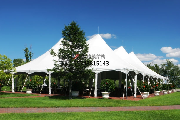 呂梁網(wǎng)球場(chǎng)膜結(jié)構(gòu)頂蓋/籃球場(chǎng)屋頂/門(mén)球場(chǎng)雨棚安裝