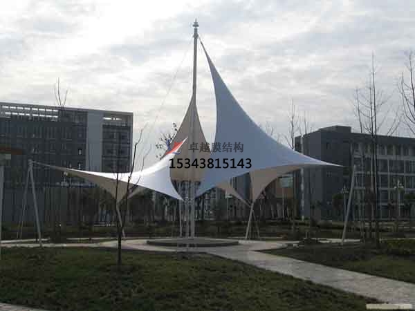 朔州商業(yè)廣場<font color='red'>張拉膜結構</font>景觀棚/雨棚設計搭建