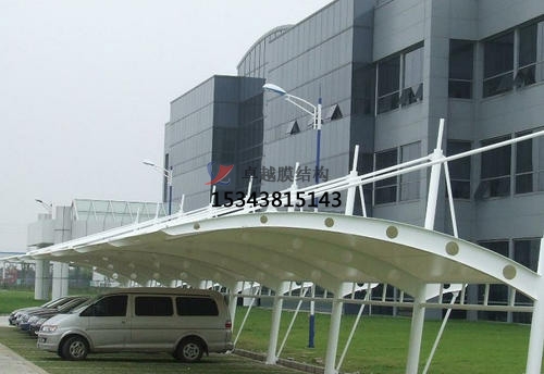 安陽商業(yè)廣場(chǎng)雨棚搭建