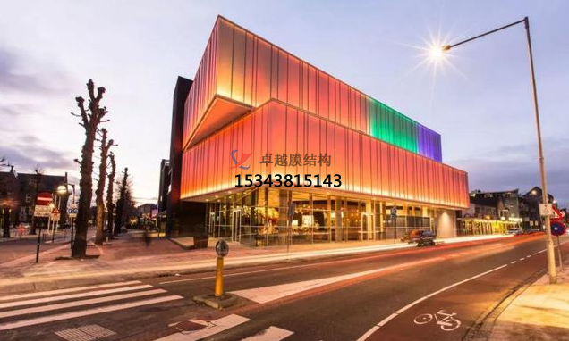 什么是膜結構幕墻？與膜結構有什么區(qū)別