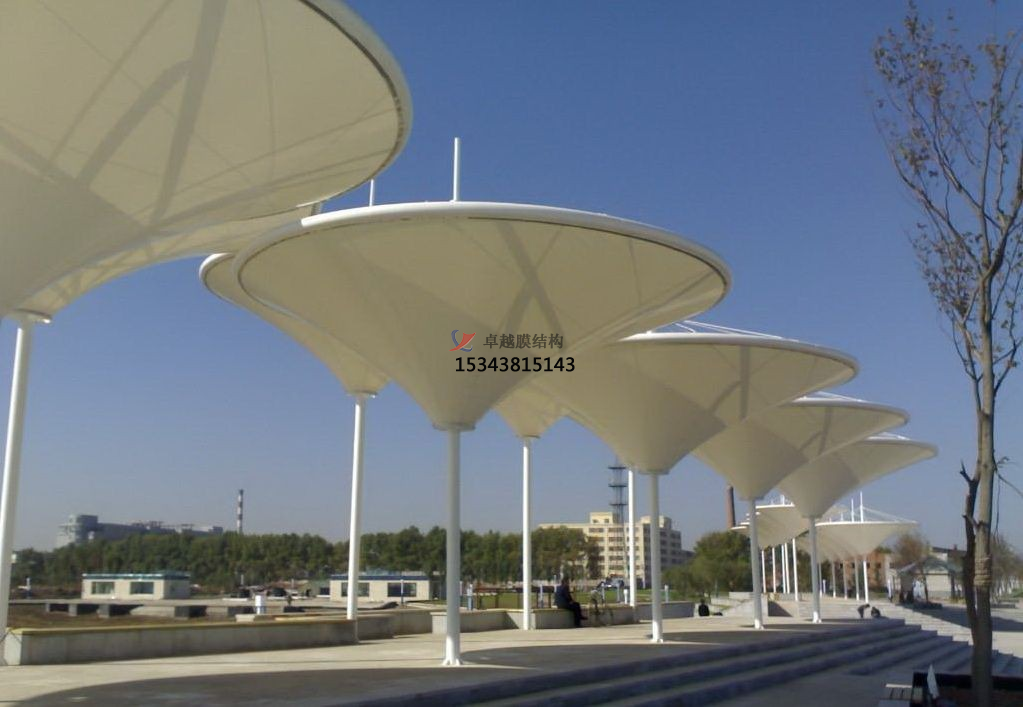 景觀膜結(jié)構(gòu)出現(xiàn)以下問題，這正常么？