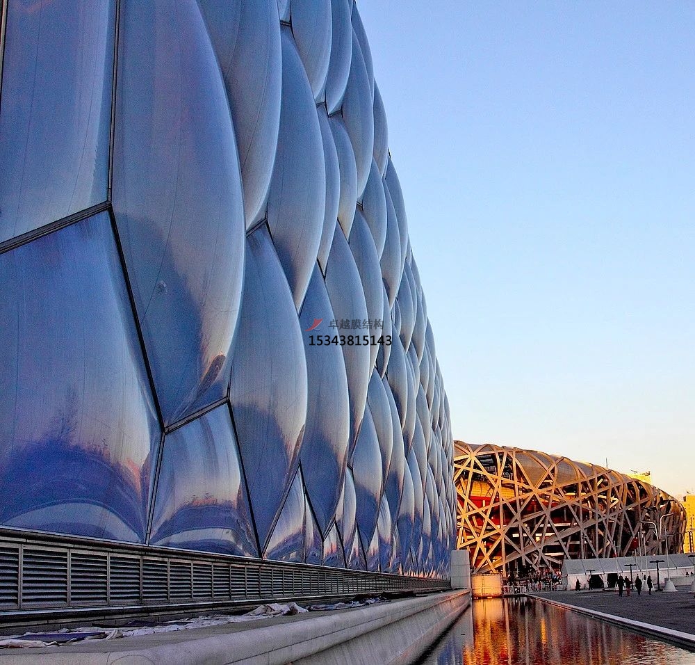 膜結(jié)構(gòu)立面，讓建筑更柔軟！