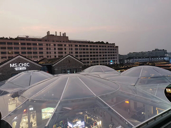 ETFE膜結(jié)構(gòu)材料的種類有哪些？如何選購適合自己的ETFE膜結(jié)構(gòu)？